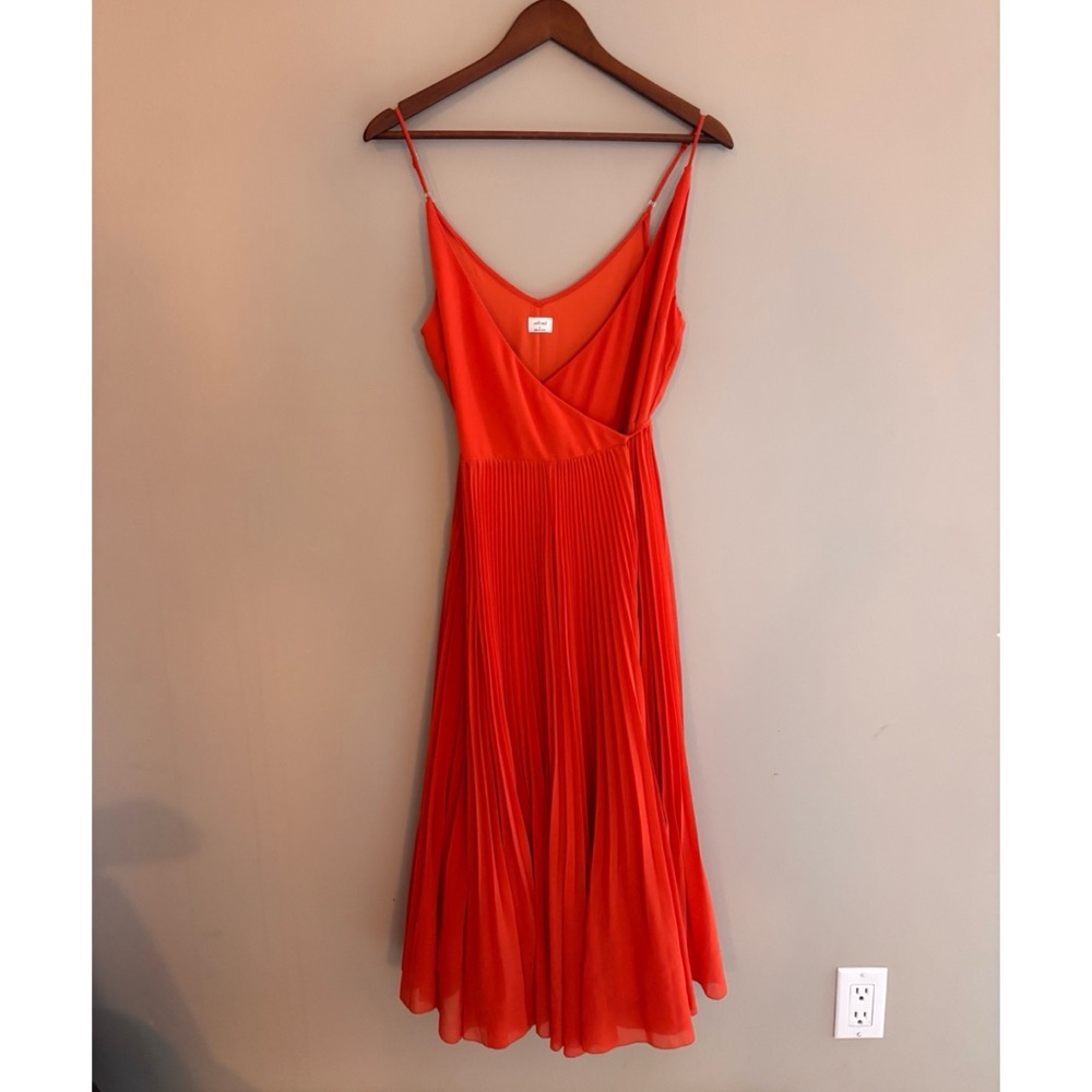 NWOT Aritzia Wilfred Beaune Dress Size Small